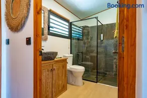 Revatua Lodge Puuru - Piscine privée et Petit-déjeuner inclus - Image 2