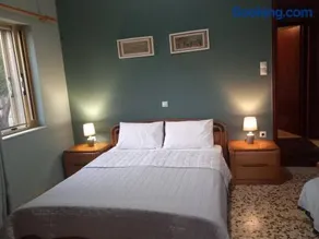 Epicurus Beach House - Dialiskari - Image 2