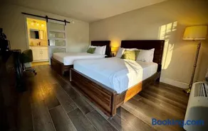 Azure Residence at Sarasota Cay Club - Image 1