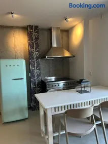 Large apartment right by Åkrasand - Image 3