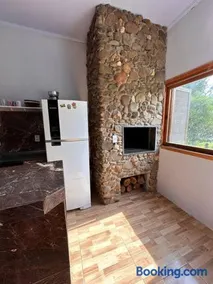 Casa na beira do rio com Lareira - Image 3