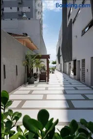Ap 50 M da praia com acesso privativo e garagem - Image 4