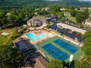 Retreat near Table Rock Lake & SDC with Indoor Pool - Image 2