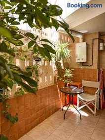 Agustina Apartment - Image 4