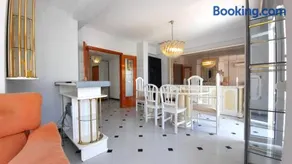 Apartamento Ducal con vistas al mar - Solo Familias - Image 2