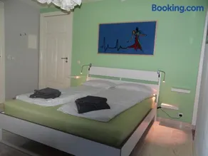 Temporary living - Image 2
