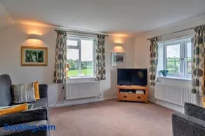 Finest Retreats - The Barn at Prowses Farm - Image 4
