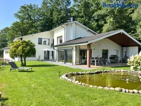 High-End-Haus mit Garten und Extras - Image 2