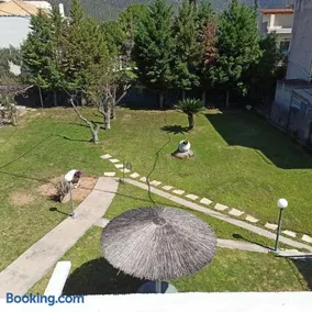 Itea's Garden House - Image 2