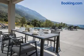 Sun N Sea Kefalonia Villa - Image 3