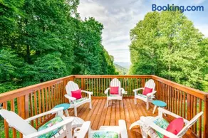 The Getaway Lodge in the Blue Ridge Mountains near Roanoke & Bedford - Image 2