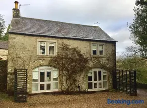 The Coach House - Image 1