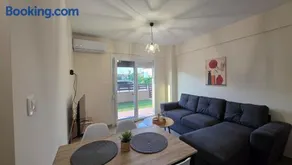 V2 Apartment, Keramoti - Image 1