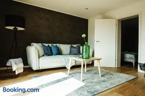 Wohnfühloasen in ländlicher Idylle - Image 1