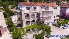 Seaside Apartments Antičević - Image 5