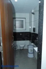 Hotel Shreyash - Image 2