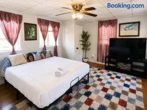 Fall River Stay Urban Haven Entire Suites Cozy 4BR - Image 2