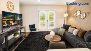 The Atlas Townhome Hoover Luxury 2BR - Image 3