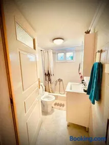 Sea Breeze Apartment - Image 3