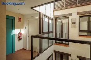 San Pablo Suites - Image 4