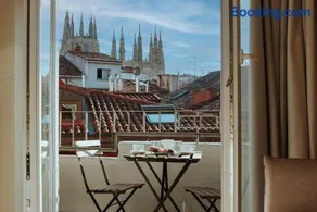 Burgosuites - Image 1