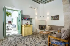 Marouli Traditional Villa - Image 2