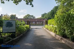 Weston Cottage 4 - Image 2