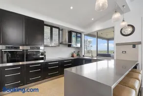 Pelican Point - 70D Thorpe Road Clayton Bay - Image 5