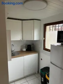 Appartement meublé indépendant Parking privé Proche gare & Paris - Image 3