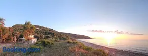 Triskele - Image 1