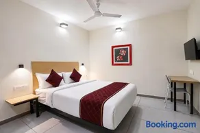 Starlight Hotels Pondy Bazaar T.Nagar Chennai - Image 3