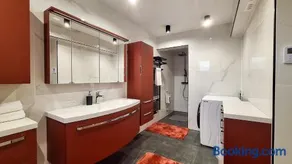 POD OREHI - Hiša na podeželju - RAZPRŠENI HOTEL Jeruzalem Slovenija - Image 3