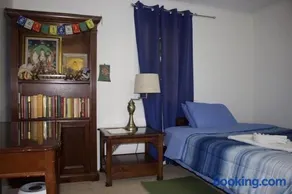 Green hill cottage - Image 2