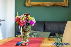 Wohnung mit Garten, Grill und Terrasse | Gartenblick | Perfekt für die Arbeit von Zuhause - Image 2
