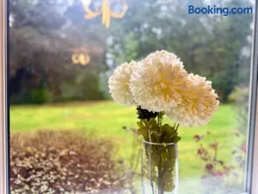 Beautiful quiet location 5 mins from beach! - Image 5