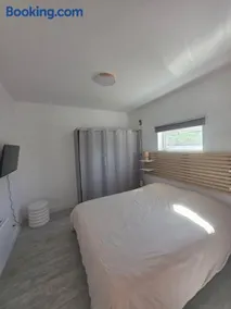 Maison cosy avec grande terrasse privative - Image 1