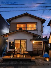 Fuji-Yado Guesthouse & Hostel - Image 1