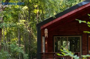 Cafeteria y Cabañas Eluney - Llaurel - Image 2