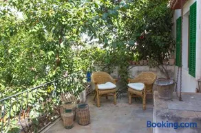 Casa Mediterranea en pueblo de mar - Image 5