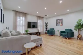 5BR Retreat Near UVA, Hospitals & Wineries - 30 days or more only - Image 2