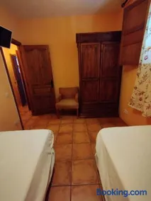 La Casa de los Gatos - Image 4