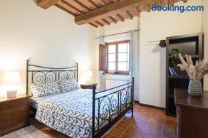 Toscana Amore Mio, stunning view & 14min Volterra - Image 3