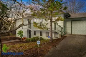 Summercrest Cottage - Image 1