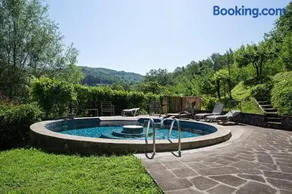 Comfortable house with pool in Castelnuovo di Garfagnana - Image 1