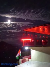 Upvan Guest House and Residence - Image 4