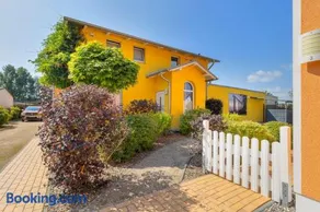 Ferienhaus Meinholdstraße 46 2 mit 5 Schlafzimmern, Privater Sauna, Kamin, ca 500m vom Strand - Image 1