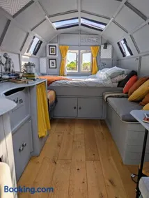 Wilderness Wagon Bow Top Gypsy Wagon - Image 3