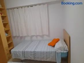 Relax y cómodo APARTAMENTO CON GRAN TERRAZA, PARKING, PISCINA Y CON VISTAS AL MAR, A SOLO 50 m DE LA PLAYA - Image 3