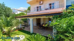 Apartment Huanita - Image 1