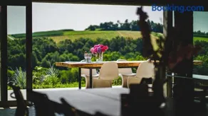 Premium Gardenguesthouse Mlinar with Pool & Sauna - Image 1